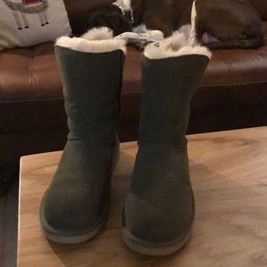 Kookaburra by Ugg boots